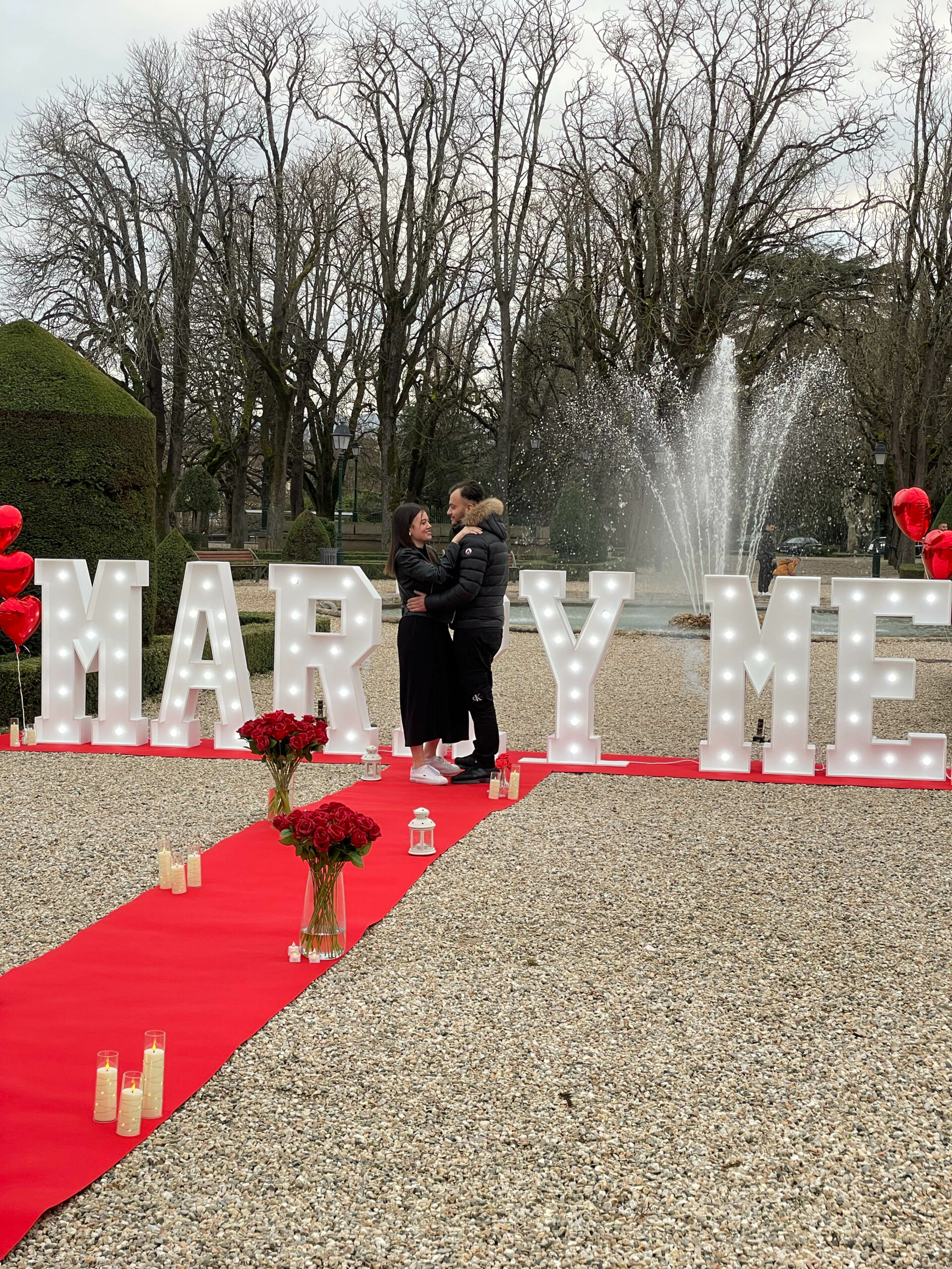 Demande en Mariage au parc de l&rsquo;hotel de ville de castres - Photo 6